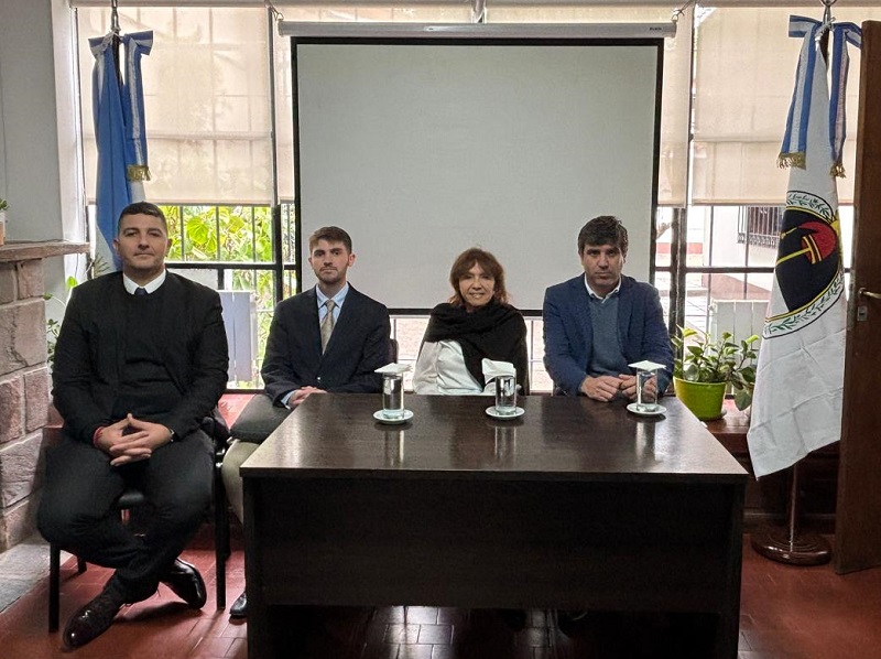 CAPACITACIÓN EN ÉTICA PÚBLICA: COMPROMISO COMPARTIDO POR LA TRANSPARENCIA